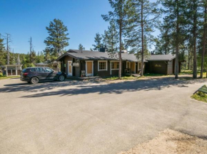 Holiday Home Metsänpirtti 4 by Interhome